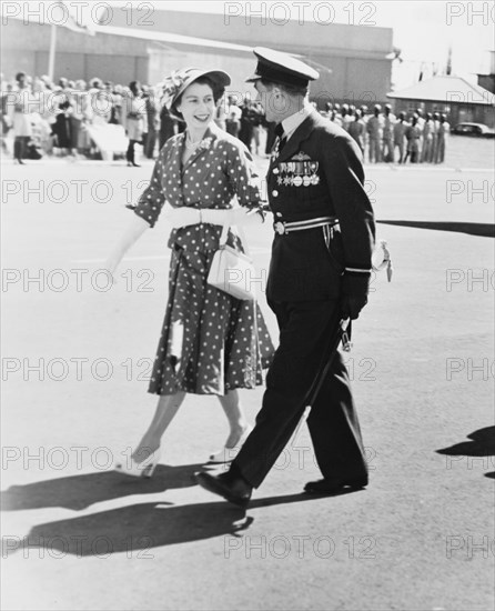 Princess Elizabeth arrives in Nairobi, 1952. Princess Elizabeth is met by a highly decorated government official on arriving at Eastleigh Airport for her royal visit of Kenya. Nairobi, Kenya, February 1952. Nairobi, Nairobi Area, Kenya, Eastern Africa, Africa.