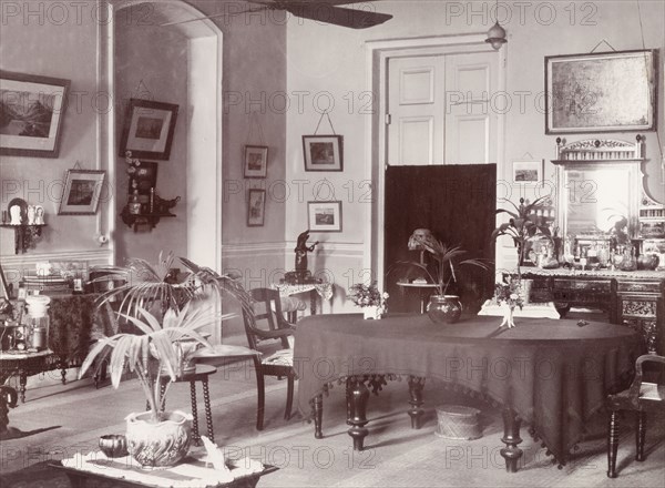 A Victorian drawing room. The Victorian-style drawing room of the flat above the family-owned 'James Murray and Company', located at 12 Government Place. Calcutta (Kolkata), India, circa 1900. Kolkata, West Bengal, India, Southern Asia, Asia.