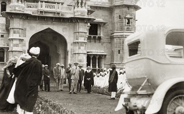 Lord Irwin's tour of Daly College. The headmaster of Daly College conducts a tour of the grounds and facilities for Lord Irwin, Viceroy of India, and his entourage. Indore, Indore State (Madhya Pradesh), India, 31 July 1928. Indore, Madhya Pradesh, India, Southern Asia, Asia.