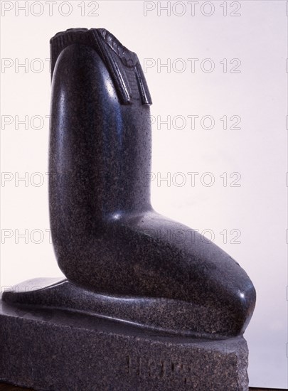 Statue of a kneeling goddess found in Hadrians Villa in Tivoli