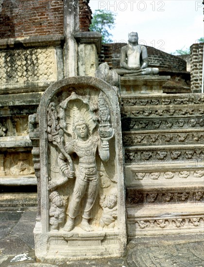 Polonnaruwa, the second most ancient of Sri Lankas kingdoms, was first declared the capital city by King Vijayabahu I who defeated the Chola invaders in 1070 AD