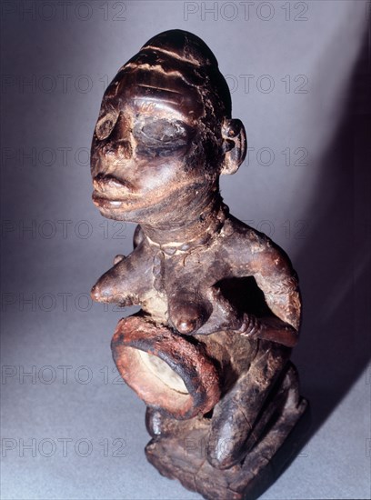 Throughout eastern Congo a wide variety of figures of this type were made by doctors,nganga