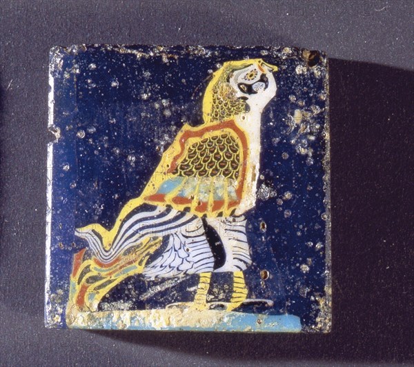 Glass fragment with a Horus Falcon head