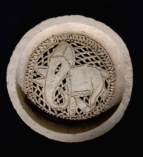 Pottery water filter with elephant design