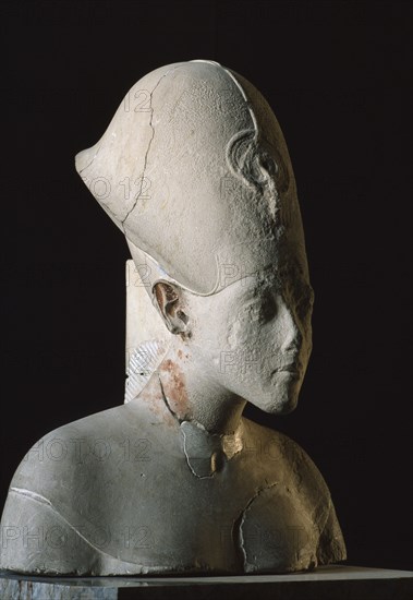 A bust of Amenhotep IV ( Akhenaton ) wearing the blue crown or khepresh Country of Origin: Egypt