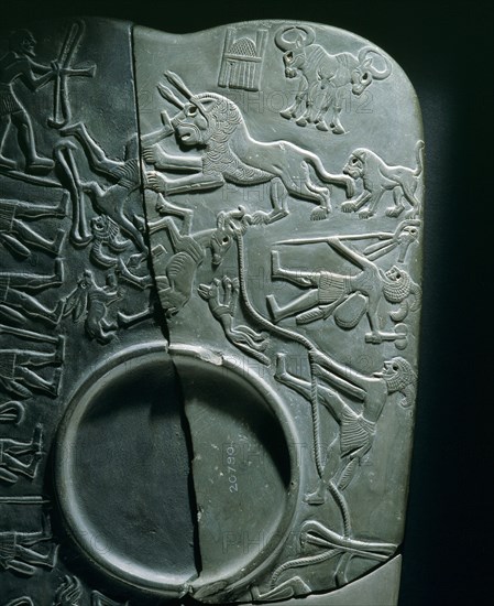 Detail of the Hunters Palette showing the hunting of two lions and other wild animals