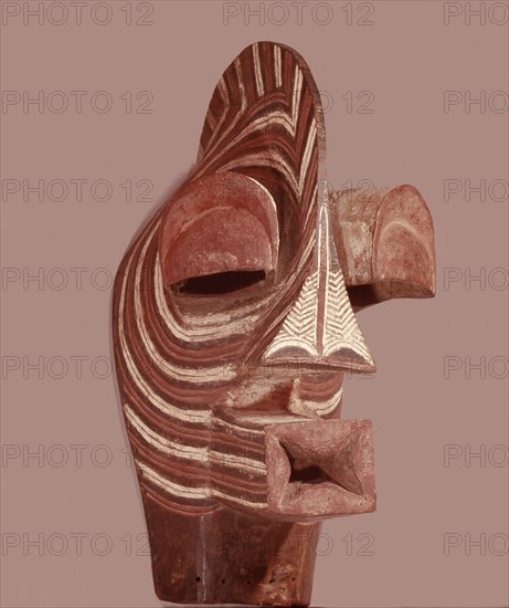 Masks of the type known as Kifwebe spread throughout the Songye and neighbouring peoples in the late C19th and early C20th