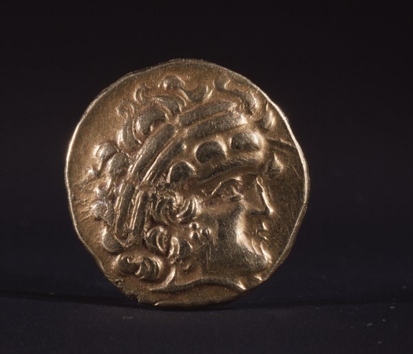 Gold coin of the Aulerci Cenomani of the Le Mans region