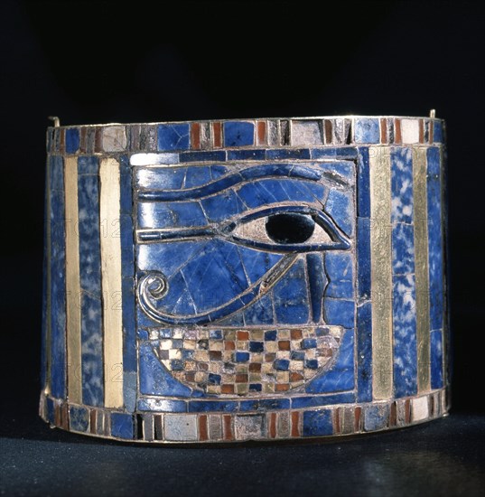 One of a pair of bracelets found on Shoshenq IIs body with representations of the Wedjat eye upon a basket