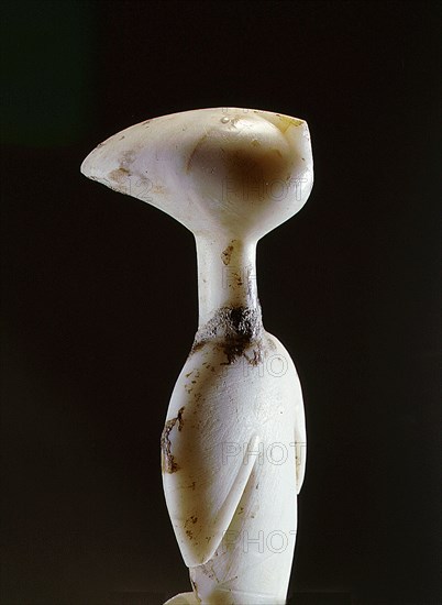 Cycladic figurine   star gazer, it belongs to the Louros type of the Grotta Pelos culture