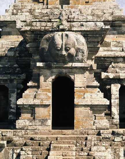 The temple complex at Lara Jonggrang consists of three main sanctuaries dedicated to Shiva, Brahma and Vishnu and three minor ones dedicated to particular forms of Shiva and Shivas bull mount, Nandi