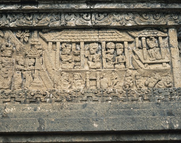 The reliefs, on the temples of the Lara Jonggrang complex, portray various deities or scenes taken from the great Hindu classics and especially the Ramayana