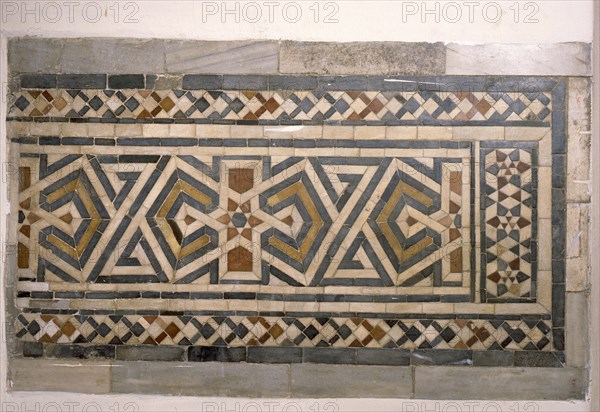 Stone mosaic with geometric pattern