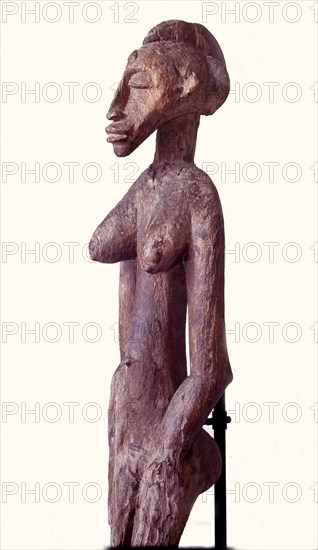 A Senufo figure representing a matrilineal ancestor