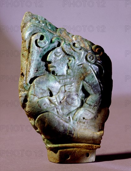 Carved pendant depicting a Copan ruler