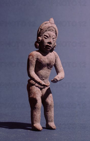 Standing figure of a girl