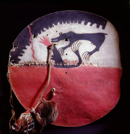 Crow vision painting on a war shield