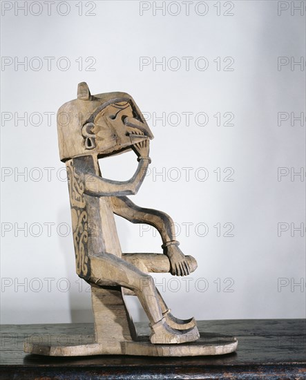 Ithyphallic ancestral figure in a version that is associated with the cult of the skull and is commonly known as korwar