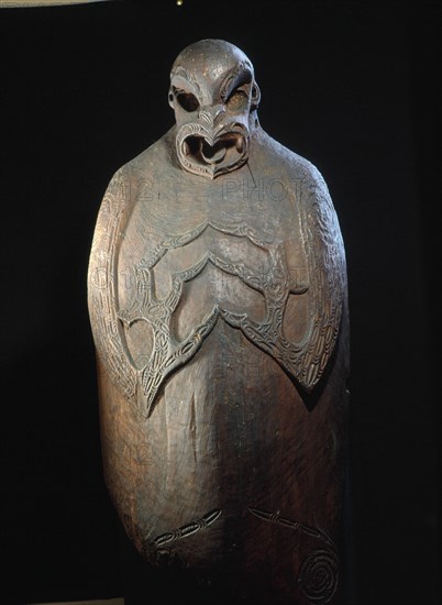 Ngapuhi Maori burial chest