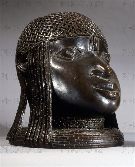 A head of an Oba (Benin king) from an ancestral shrine