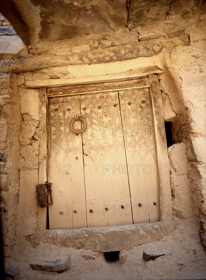 The granary (agadir) of Tasginnt, one of the oldest for the Idouska tribe