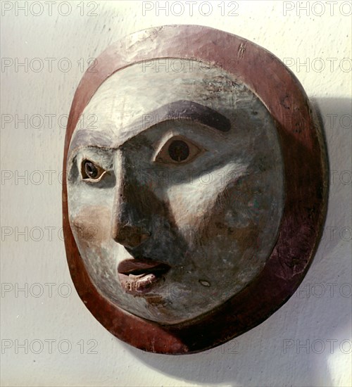 Moon mask