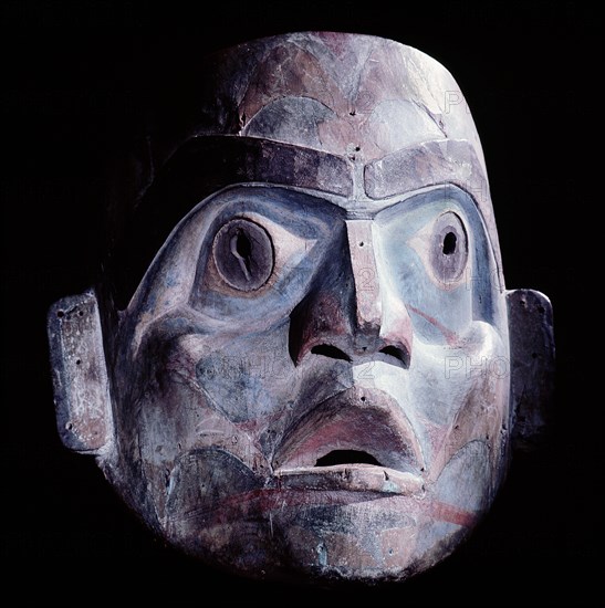 A northern Kwakiutl mask of a human like face