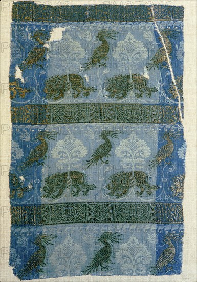 Silk textile with gold and silver yarn