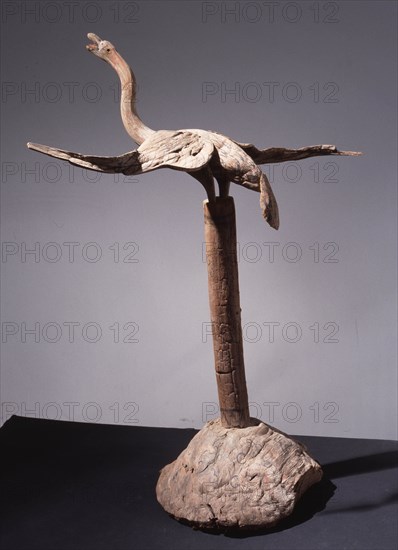 Carving of a phoenix or crane