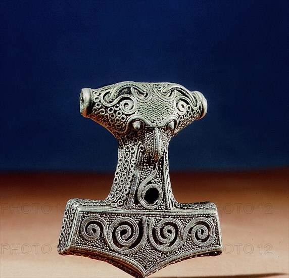 Thors hammerMjollnir