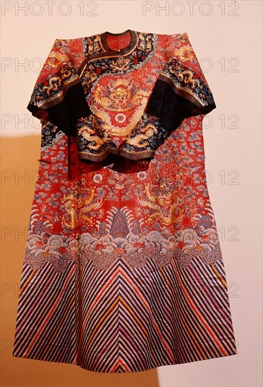 An official summer robe belonging to a eunuch of the court of Empress Dowager Tzu hsi