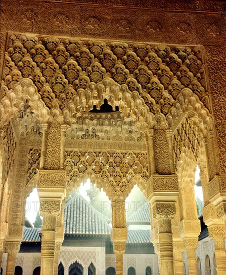 The stucco work and columns of the Court of the Lions