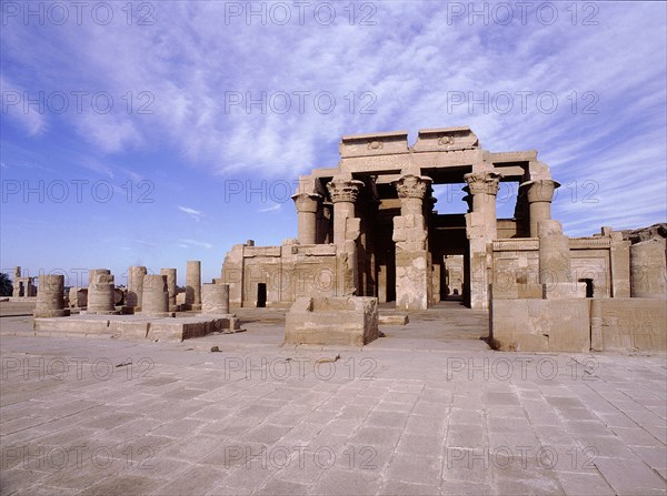 View of the double temple at Kom Ombo, dedicated to the crocodile god Sobek and Horus ( Haroeris, 'Horus the Elder' ) at Kom Ombo