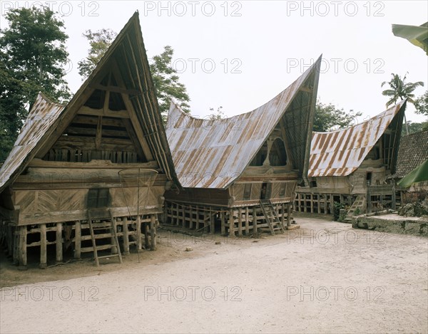 The three-level structure of Toba Batak houses corresponds to ideas of the cosmos