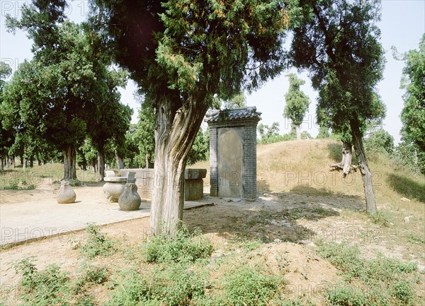 The tomb of the mother of Mencius, one of the disciples of Confucius in the fourth century BC