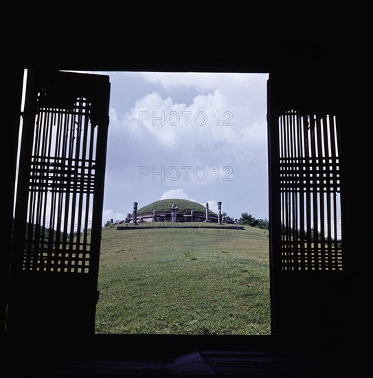 Tomb of General Kim Yusin