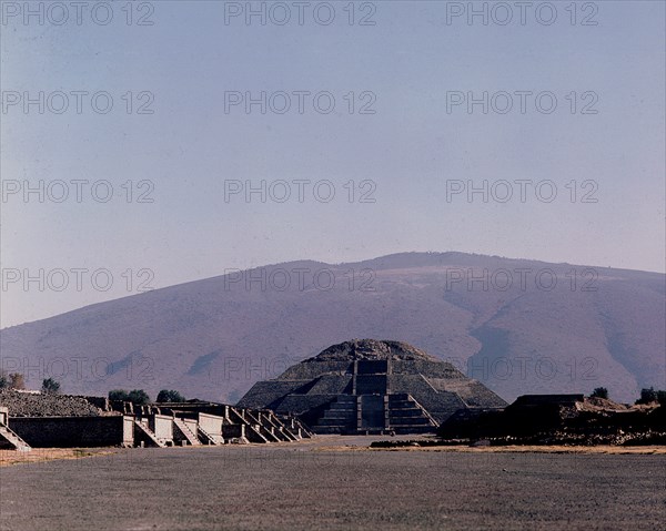 Teotihuacan, pyramid of the moon