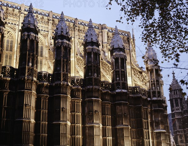 Exterior view of the Chapel of King Henry VII, completed in 1519