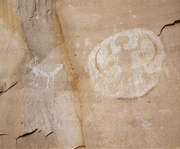 Cave painting at Betatakin