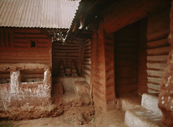 The shrine of Aruosa, the Supreme God, in the palace of Chief Ogiamwen