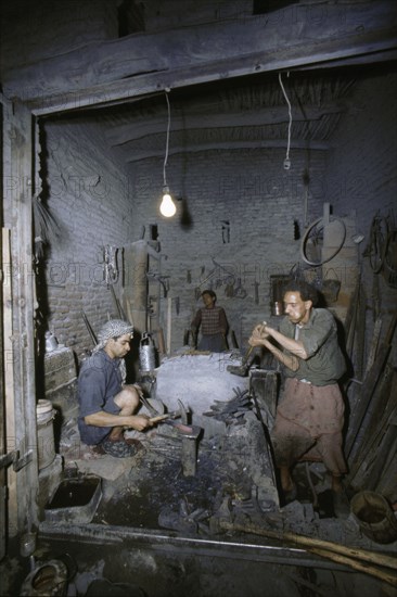 View of traders in an ancient market near San'a