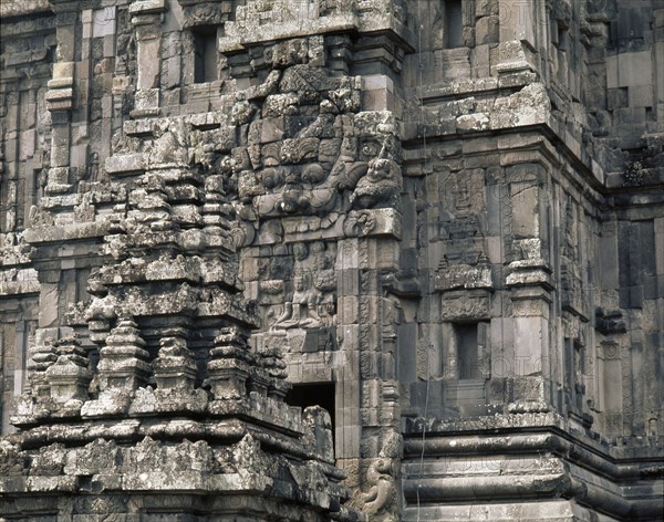 The temple complex at Lara Jonggrang consists of three main sanctuaries dedicated to Shiva, Brahma and Vishnu and three minor ones dedicated to particular forms of Shiva and Shiva's bull mount, Nandi