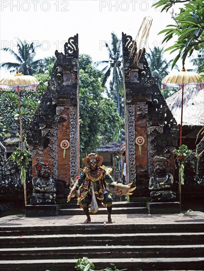 Each Balinese community stages regular performances in which Barong, a mythical lion, fights the dreaded Rangda, Queen of witches