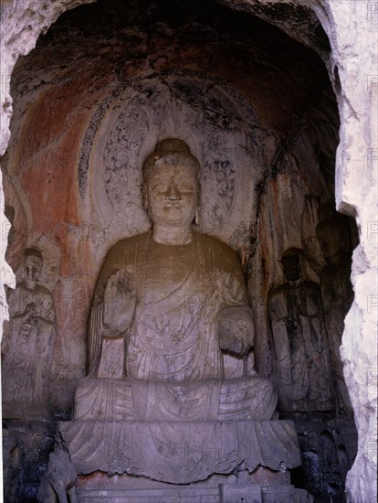 The Longmen cave-temple complex which extends for about 1000m along the Yi River