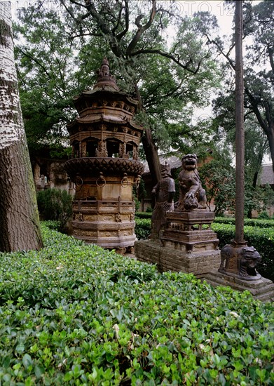 Guan Di Temple, founded in the Sui dynasty and completely renovated in the Qing dynasty