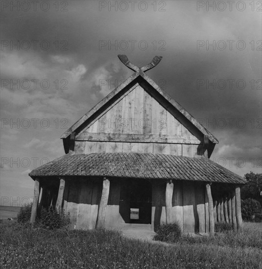 Reconstruction of th Viking barracks at Trelleborg, built following the pattern of the original foundation post holes