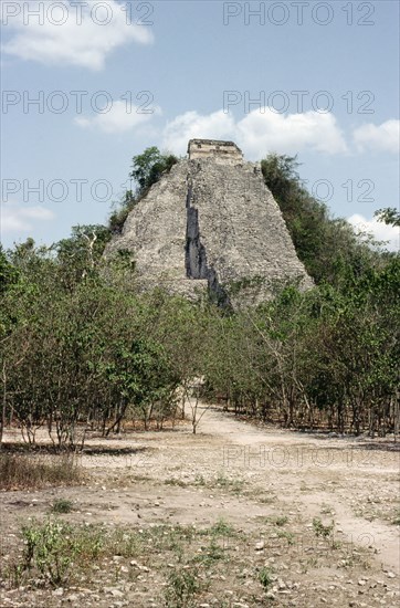 The 'Nohoc Mul' pyramid at Coba
