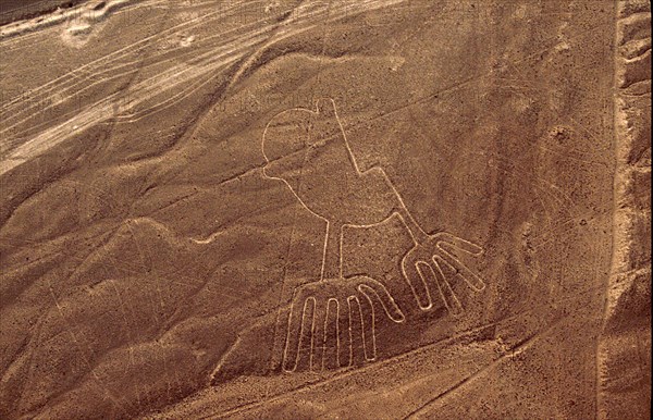 Used for rituals probably related to astronomy, the Nazca geoglyphs covering an area of around 400 square miles, are visible only from the air