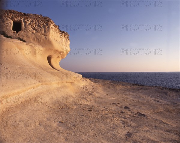 Limestone formations at Qolla I-Bajda