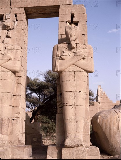 View of the Ramesseum and the Osiride statues, the mortuary temple of Ramesses II